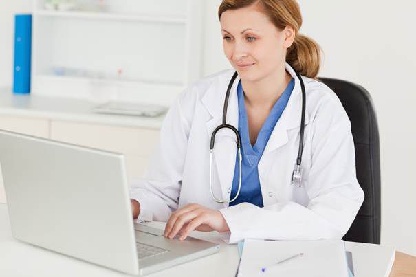 http://www.medicalplanquotes.com/wp-content/uploads/2011/11/doctoronfacebook.jpg